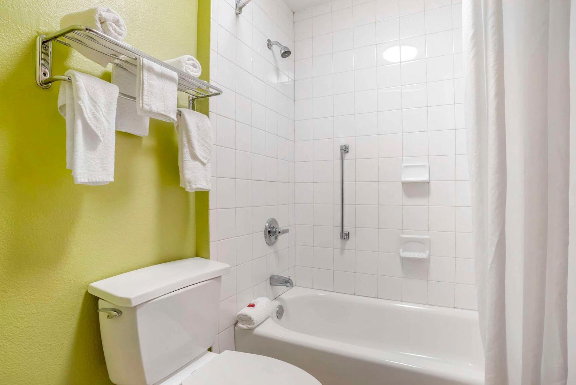 Econo Lodge Moss Point - Pascagoula מראה חיצוני תמונה