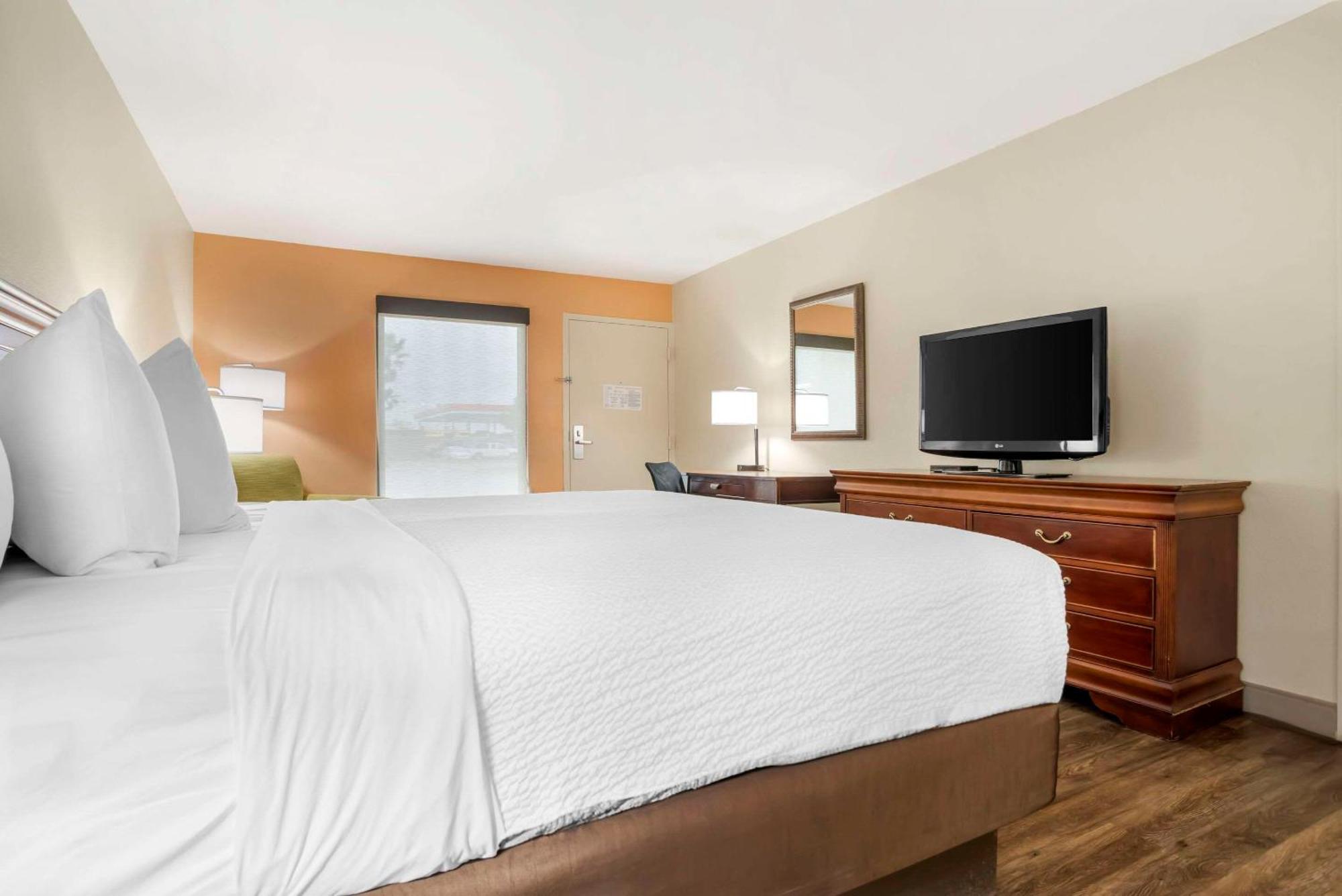 Econo Lodge Moss Point - Pascagoula מראה חיצוני תמונה