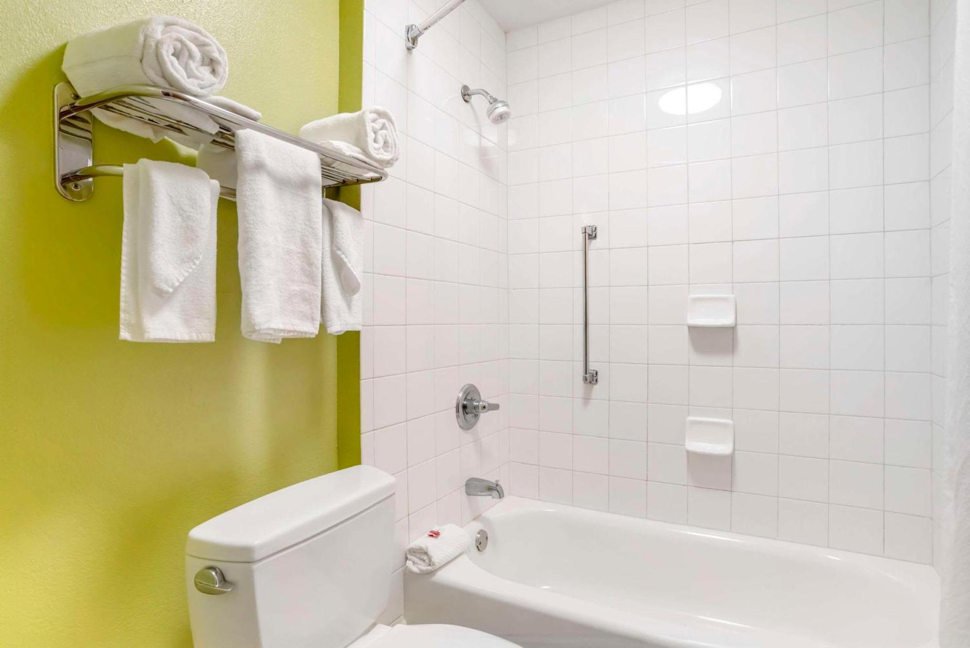 Econo Lodge Moss Point - Pascagoula מראה חיצוני תמונה